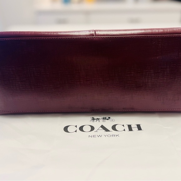 Coach Payton Oxblood Patent Leather Shoulder Bag w/Matching Zip Wallet Set - Picture 6 of 8